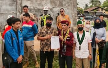 Massa Desak Pertamina Copot Kepala Jobber Ketapang, Dinilai Tak Responsif Saat BBM Langka